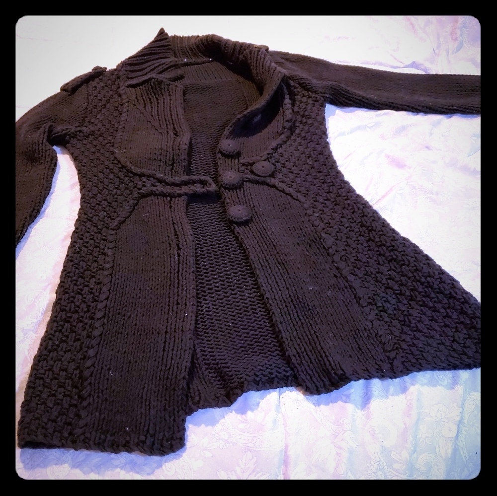 Cableknit sweater